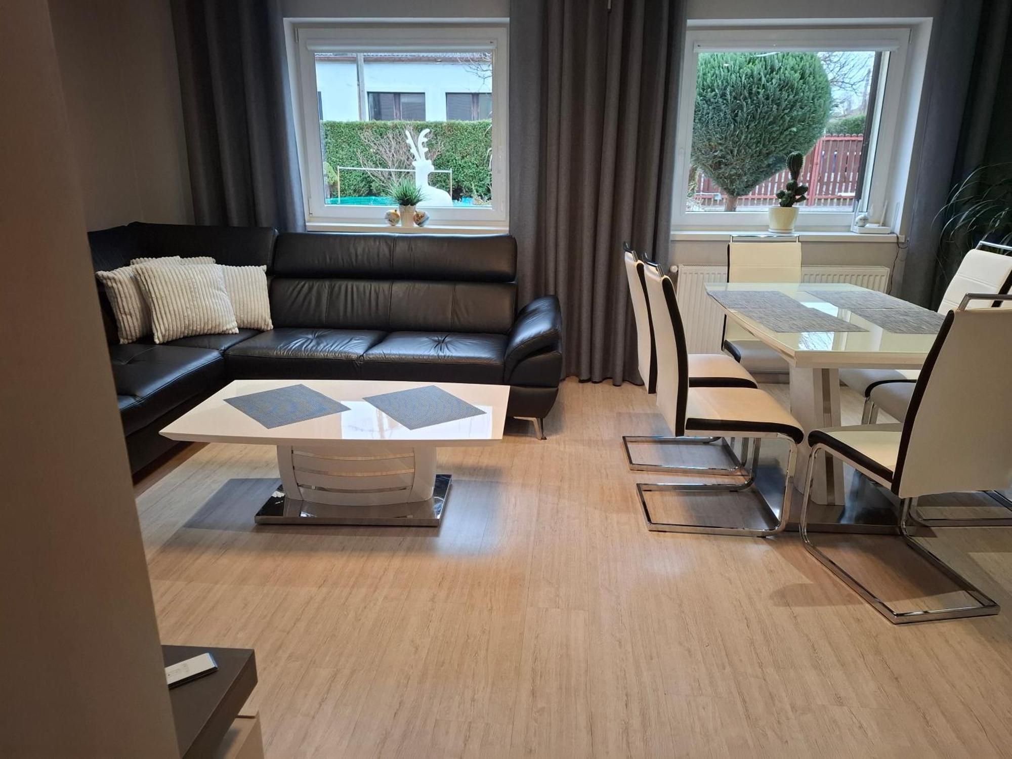 Apartament Wlodek Jelenia Góra Buitenkant foto